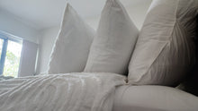 Load image into Gallery viewer, Deluxe Queen Bed Pack
